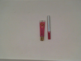 Set of 2 Pink lipstick Set of 2 Pink lipstick
