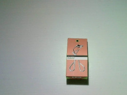 eyelash curler eyelash curler