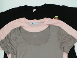 Set of 3 Women's short-sleeved round neck T-shirt in black, cream, and green