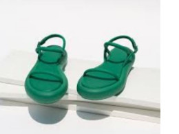 Charles & Keith Keiko Padded Flatform Sandals 