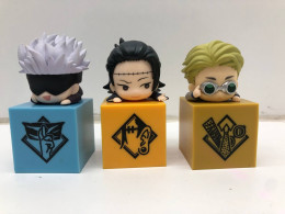 Set of 3 small anime figures Set of 3 small anime figures