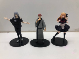 Set of 3 Japanese figures Set of 3 Japanese figures