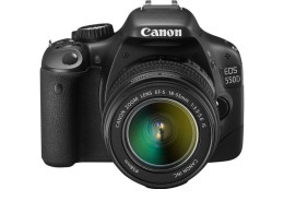 Canon EOS 550D camera in a carrying bag not new