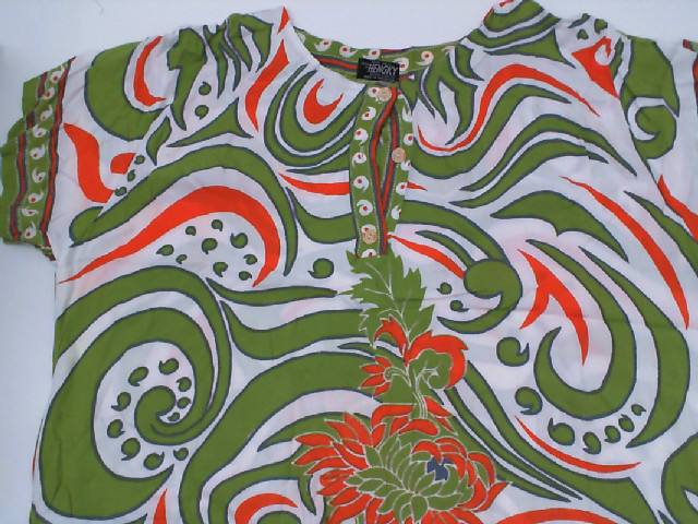 Women's short-sleeved green long dress with white pattern Women's short-sleeved green long dress with white pattern