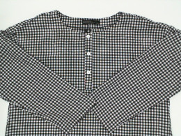 Women's long-sleeved round neck long dress, black and white Women's long-sleeved round neck long dress, black and white