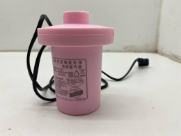 Vacuum bag clothes storage machine