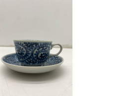 Set of 2 Blue Japanese pattern coffee cup and saucer Set of 2 Blue Japanese pattern coffee cup and saucer