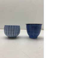 Set of 2 White Japanese tea cup with blue pattern Set of 2 White Japanese tea cup with blue pattern