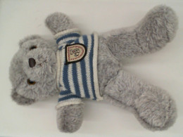 Gray teddy bear 