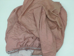 Pink 6-foot bed sheet Pink 6-foot bed sheet