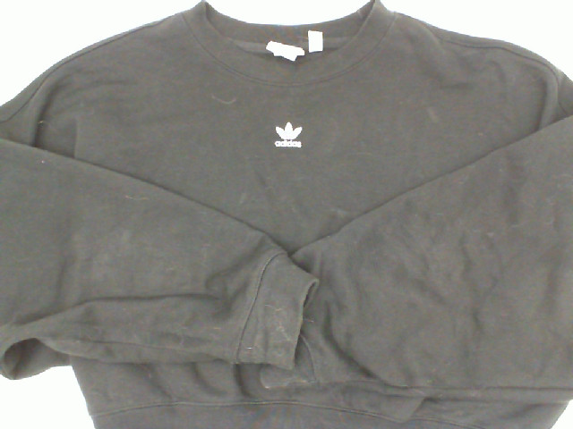 Black round neck sweater Black round neck sweater