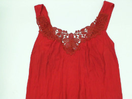 Women's red sleeveless long dress 