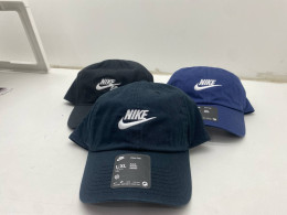 Set of 3 Nike cap 