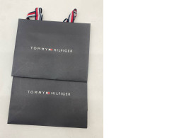 Set of 2 Tommy  Paper bag 