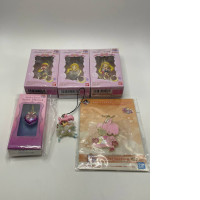 Set of 6 Sailor Moon keychains
