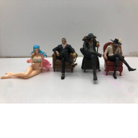 Set of 4 Japanese figures "Sitting Heroes" Set of 4 Japanese figures "Sitting Heroes"
