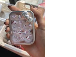 HELLO KITTY contact lens kit case HELLO KITTY contact lens kit case