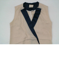 White sleeveless short dress with blue collar White sleeveless short dress with blue collar