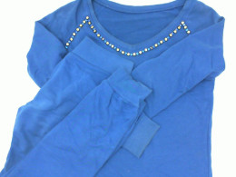 Set fo Blue long-sleeved shirt and long pants set 