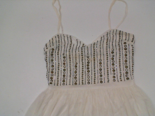 Women's white one-shoulder short dress set Women's white one-shoulder short dress set