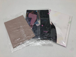 Set of 3 artbooks Beige, Blue Lock, Hypnosis Mic Set of 3 artbooks Beige, Blue Lock, Hypnosis Mic