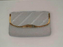 White women's handbag 