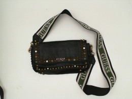 Women's black shoulder bag 