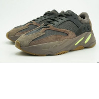 ADIDAS YEEZY BOOST 700 V2 USED MAUVE EE9614 