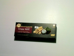 Crispy rolls with mangosteen flavor