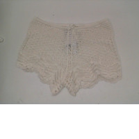 Women's white lace shorts 