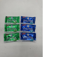 Set of XYLITOL bubble gum