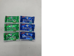 Set of XYLITOL bubble gum