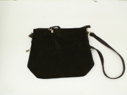 Black women's shoulder bag 