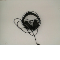 Black wired headphones 