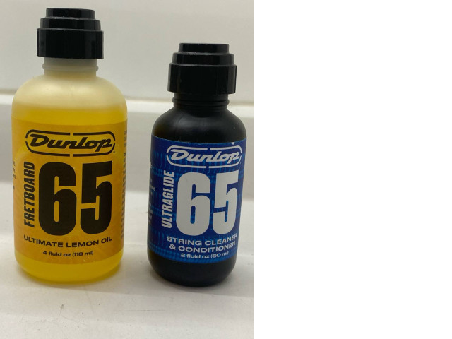 Set of 2 Guitar cleaner Set of 2 Guitar cleaner