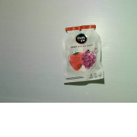 chewing konjac jelly