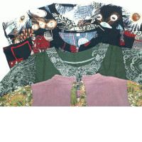 Set of 4 Round neck shirt with short sleeves and white buttons with a patterned pattern Set of 4 Round neck shirt with short sleeves and white buttons with a patterned pattern