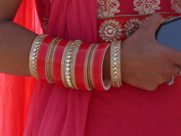 Source of High Quality Plastic Bangles India