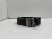 Men's dark brown belt
