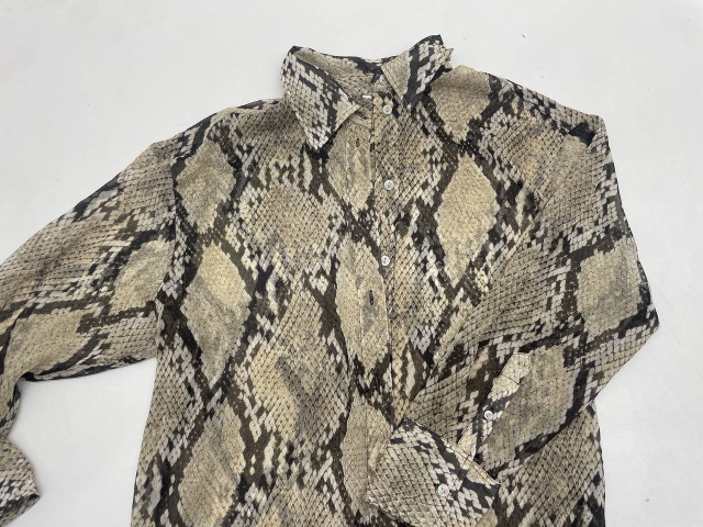 Women's Beige Lightweight Shirt Women's Beige Lightweight Shirt