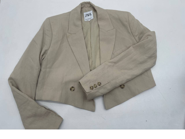 Beige women's ZARA jacket Beige women's ZARA jacket