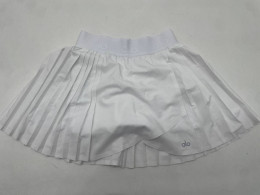 White women's sport skirt for tennis White women's sport skirt for tennis