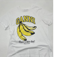 White t-shirt with banana print