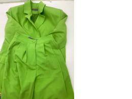 Set of 2 Green suit and green pants Set of 2 Green suit and green pants