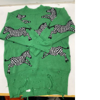 Green zebra pattern round neck long sleeve sweater Green zebra pattern round neck long sleeve sweater