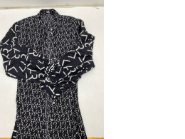 Women's long sleeve black dress with white pattern 