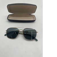 Men's sunglasses with case