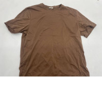 Men's brown t-shirt