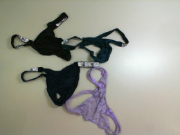 Set of 4 women's panties, black, pink, green, blue
