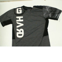 REEBOXb Gray and black round neck t-shirt REEBOXb Gray and black round neck t-shirt